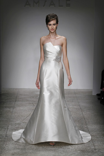 Amsale Fall Winter 2011 Bridal New York 10/16/10